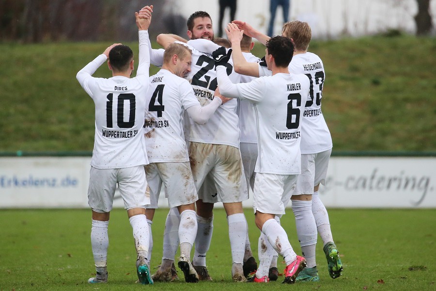 FC Wegberg-Beeck vs. Wuppertaler SV (2021/22)_31