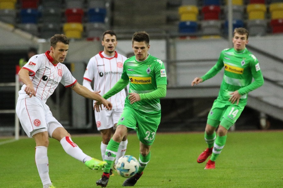 Fortuna Düsseldorf- Borussia Mönchengladbach (2017/18)_10