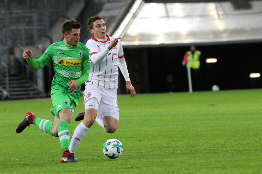 Fortuna Düsseldorf- Borussia Mönchengladbach (2017/18)_15