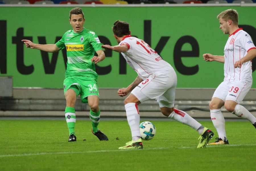 Fortuna Düsseldorf- Borussia Mönchengladbach (2017/18)_18