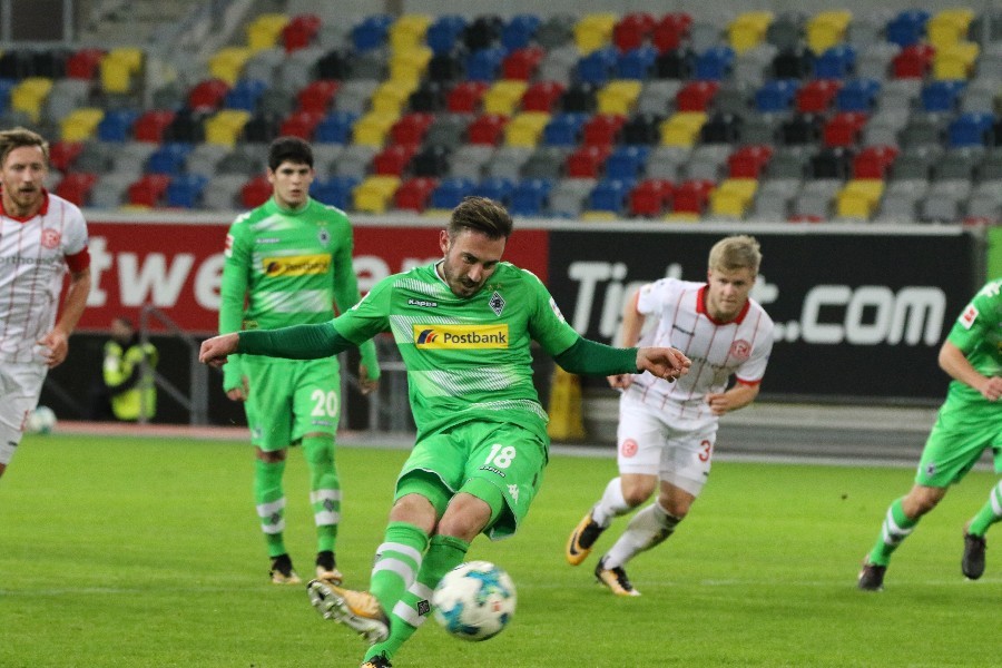 Fortuna Düsseldorf- Borussia Mönchengladbach (2017/18)_19