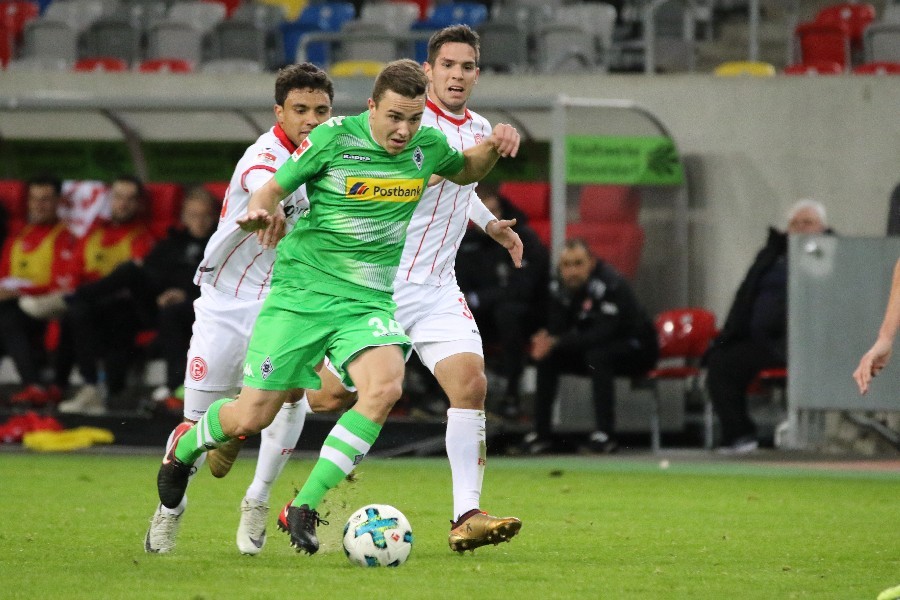 Fortuna Düsseldorf- Borussia Mönchengladbach (2017/18)_21