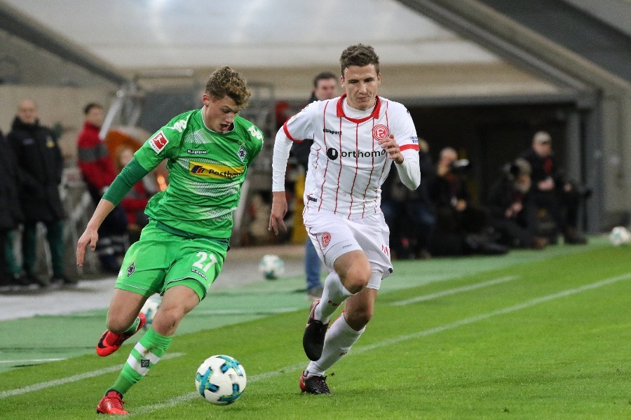 Fortuna Düsseldorf- Borussia Mönchengladbach (2017/18)_22