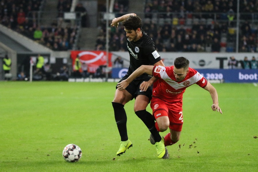 Fortuna Düsseldorf- Eintracht Frankfurt (2018/19)_18