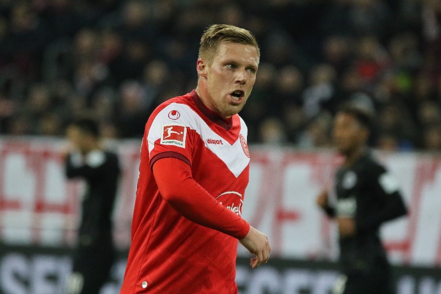 Fortuna Düsseldorf- Eintracht Frankfurt (2018/19)_23