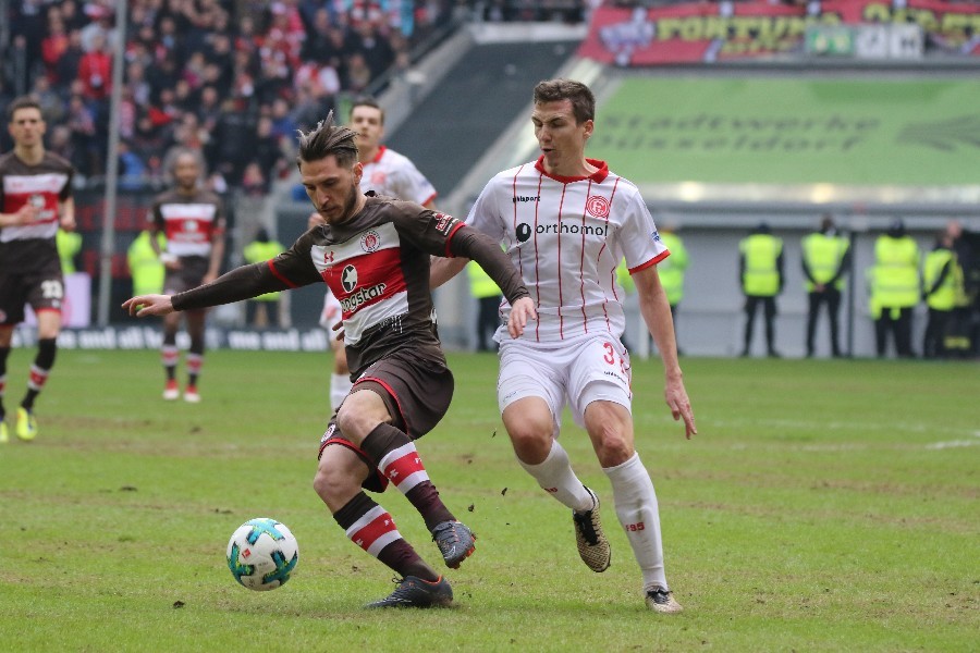 Fortuna Düsseldorf- FC St. Pauli (2017/18)_32