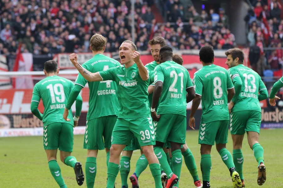 Fortuna Düsseldorf- SpVgg Greuther Fürth (2017/18)_14