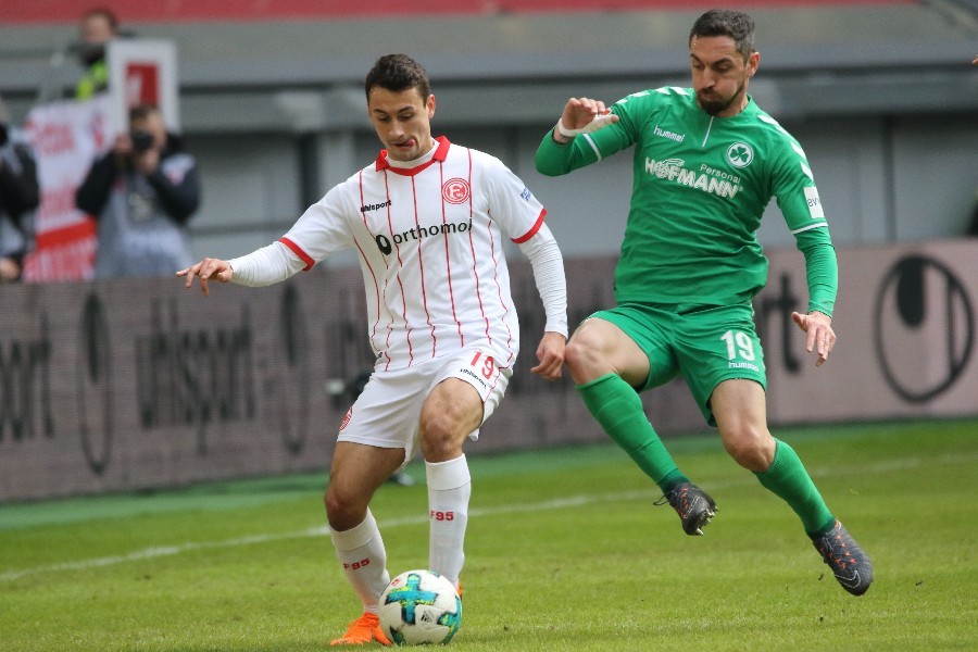 Fortuna Düsseldorf- SpVgg Greuther Fürth (2017/18)_15