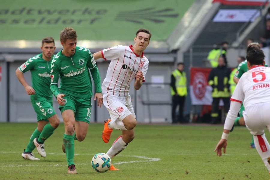 Fortuna Düsseldorf- SpVgg Greuther Fürth (2017/18)_20