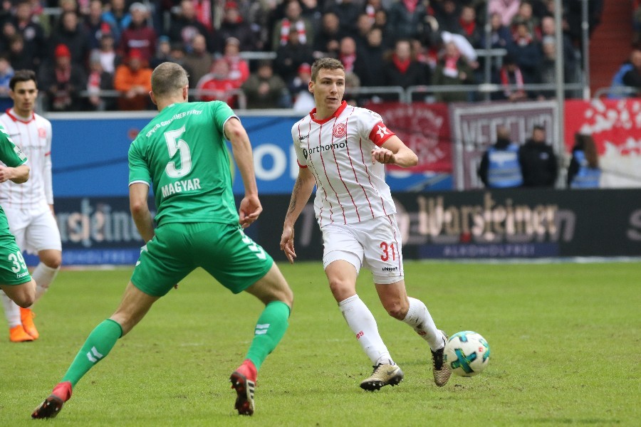 Fortuna Düsseldorf- SpVgg Greuther Fürth (2017/18)_3