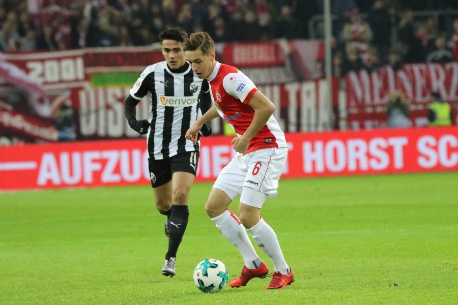 Fortuna Düsseldorf-  SV Sandhausen (2017/18)_24