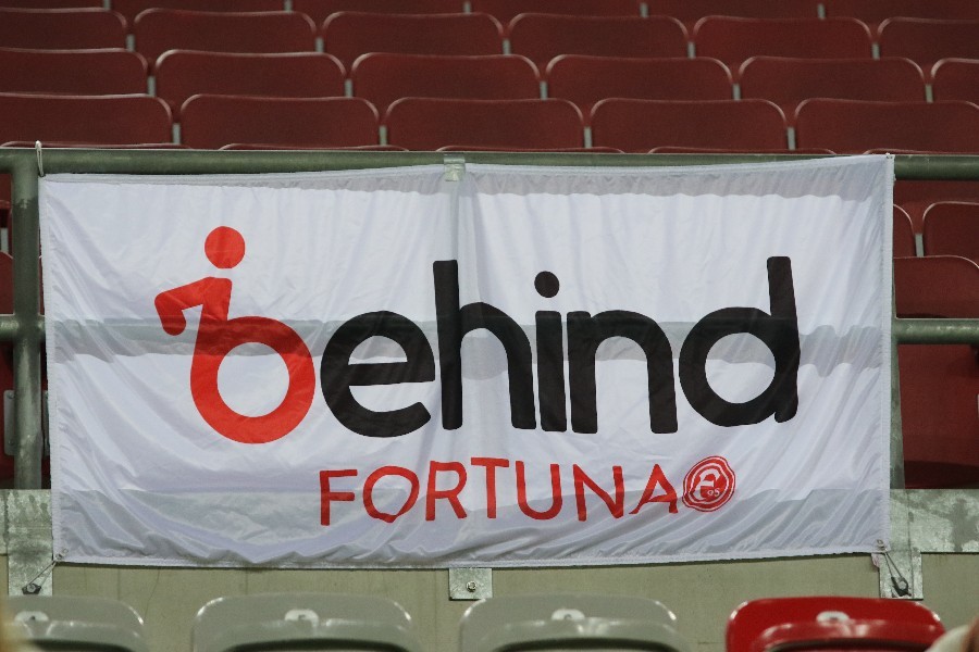 Fortuna Düsseldorf-  SV Sandhausen (2017/18)_2
