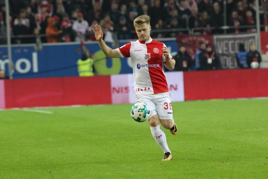 Fortuna Düsseldorf-  SV Sandhausen (2017/18)_33