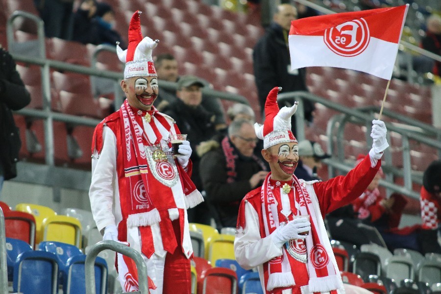 Fortuna Düsseldorf-  SV Sandhausen (2017/18)_5