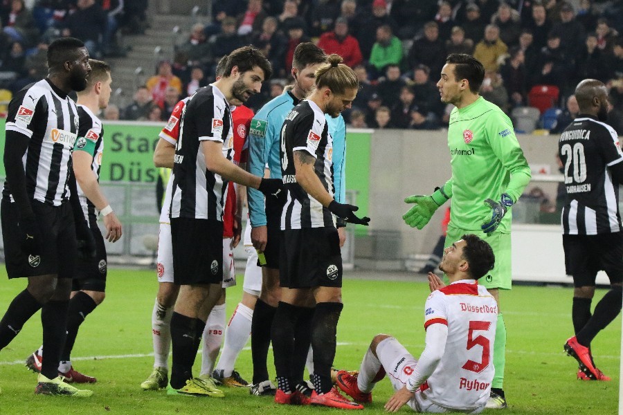 Fortuna Düsseldorf-  SV Sandhausen (2017/18)_9