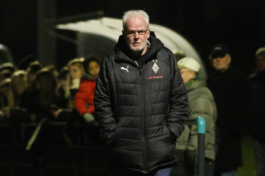 FV Mönchengladbach vs. Borussia Mönchengladbach (2021/22)_30