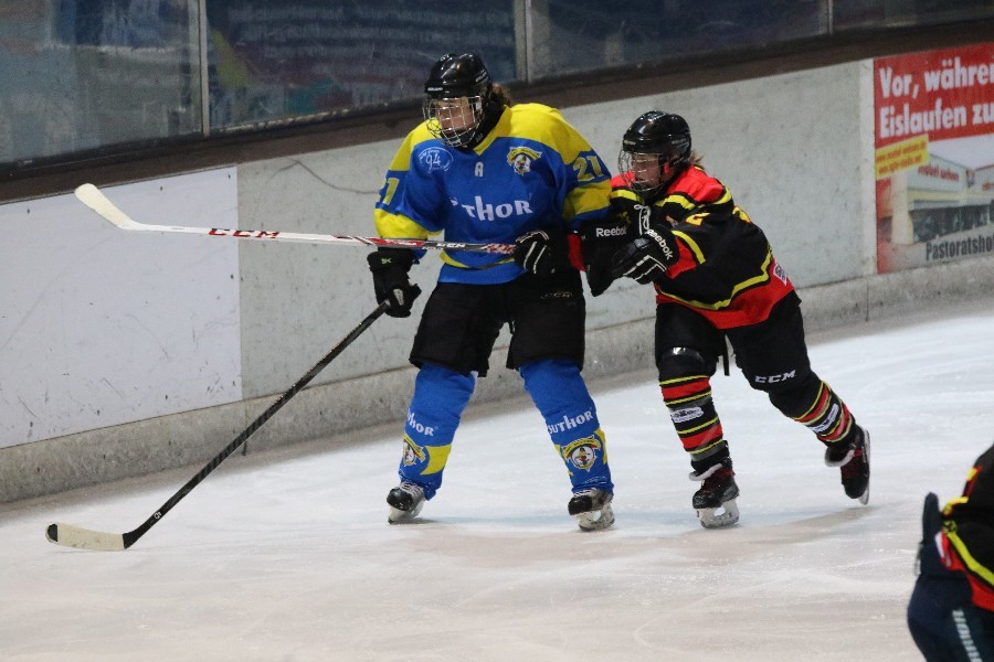 Grefrather EC- EC Bergkamen 1b (2018/19)_37
