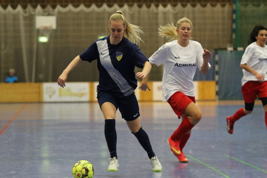 Hallenstadtmeisterschaft Mönchengladbach Frauen (2018/19)_20
