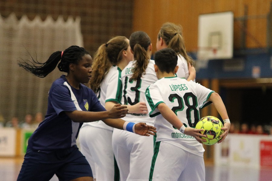 Hallenstadtmeisterschaft Mönchengladbach Frauen (2018/19)_60