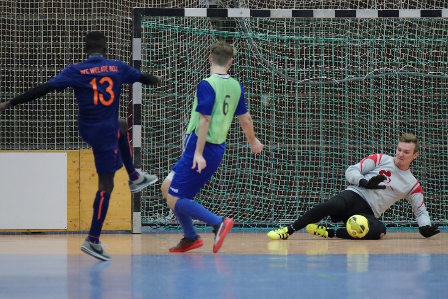 Hallenstadtmeisterschaft Mönchengladbach Gruppe A (2019/20)_7