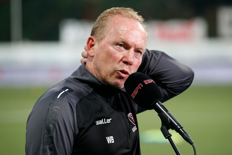 Helmond Sport vs. FC Emmen (2021/22)_5