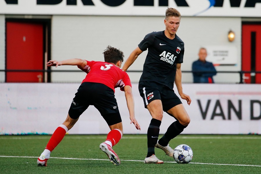 Helmond Sport vs. Jong AZ (2021/22)_18