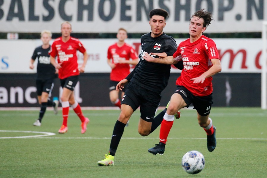 Helmond Sport vs. Jong AZ (2021/22)_31
