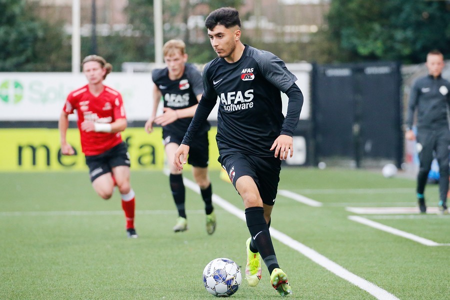 Helmond Sport vs. Jong AZ (2021/22)_6