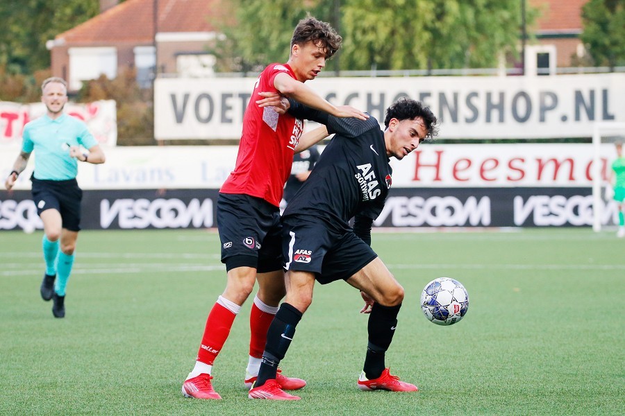Helmond Sport vs. Jong AZ (2021/22)_8