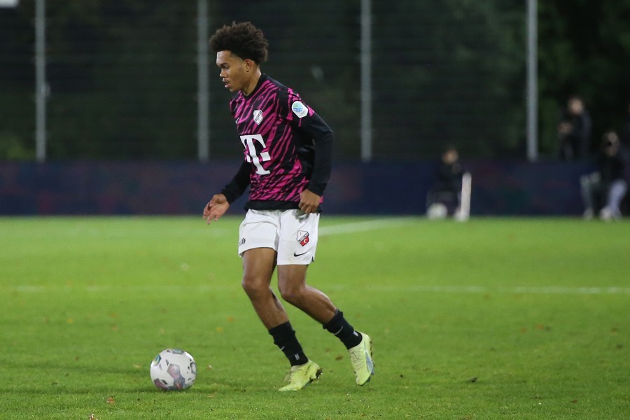 Jong PSV vs. Jong FC Utrecht (2022/23)_30
