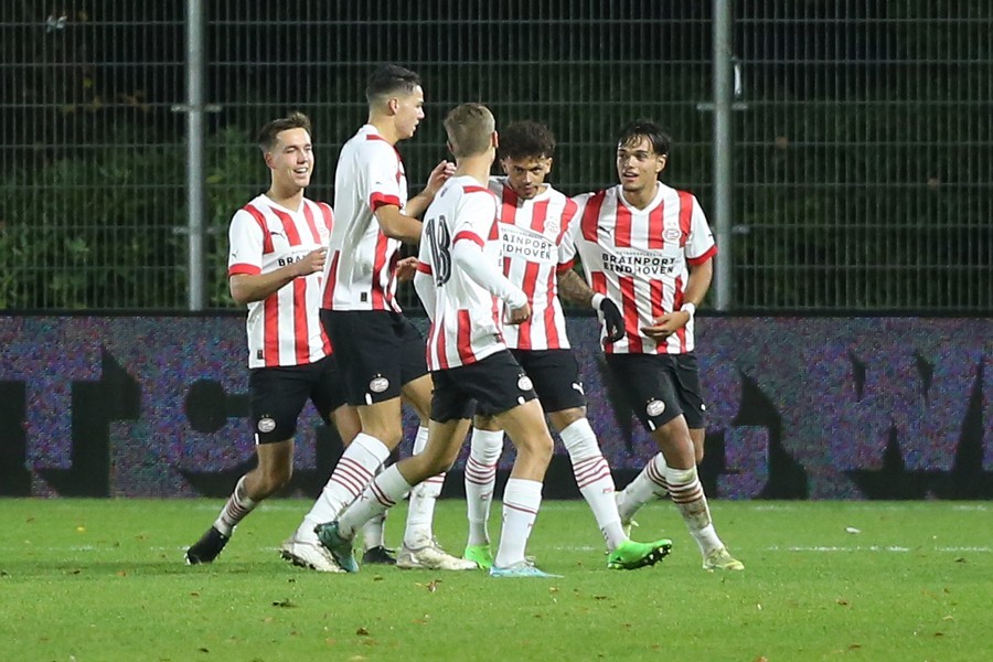 Jong PSV vs. Jong FC Utrecht (2022/23)_38