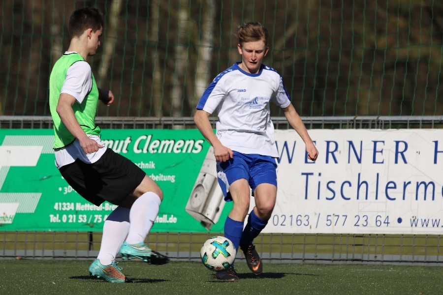 JSG Boisheim/Dilkrath/Amern- SV Niersia Neersen (2018/19)_3