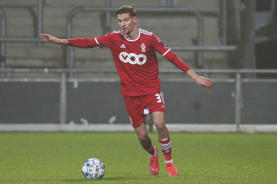 KAS Eupen vs. Standard Lüttich (2021/22)_11