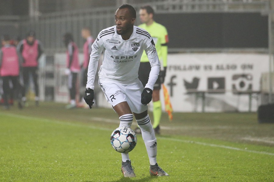 KAS Eupen vs. Standard Lüttich (2021/22)_39