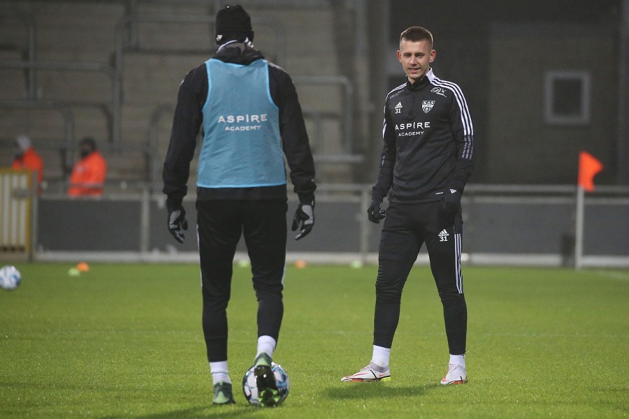 KAS Eupen vs. Standard Lüttich (2021/22)_3