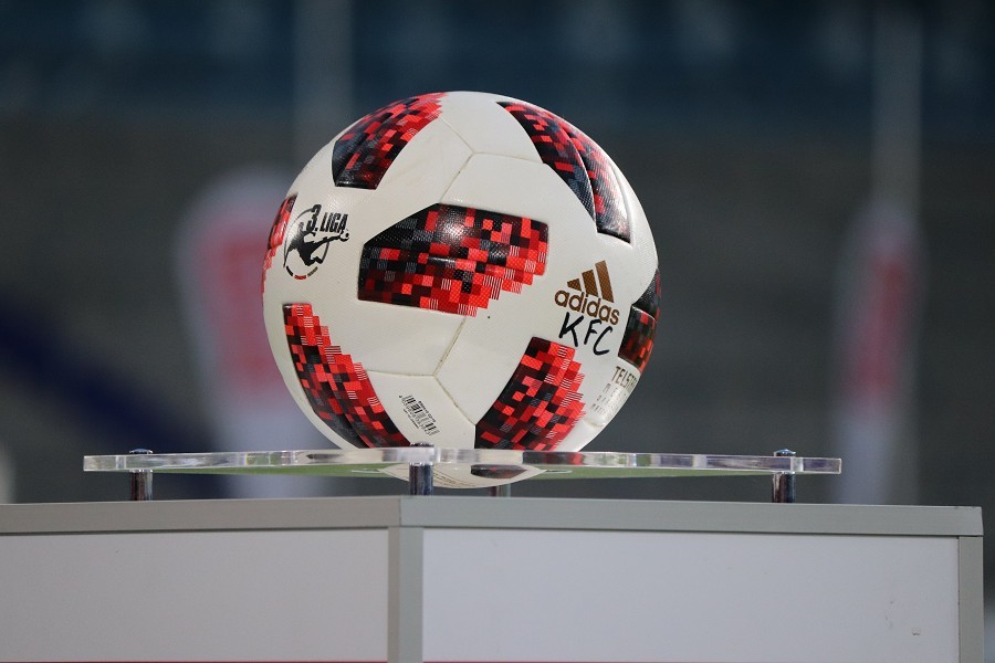 KFC Uerdingen- 1. FC Kaiserslautern (2018/19)_4