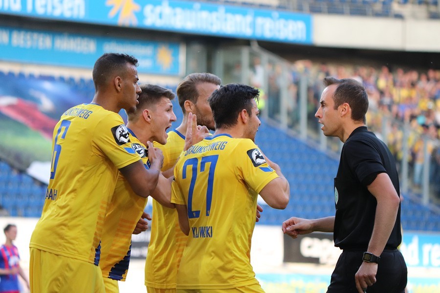 KFC Uerdingen- Eintracht Braunschweig (2018/19)_28