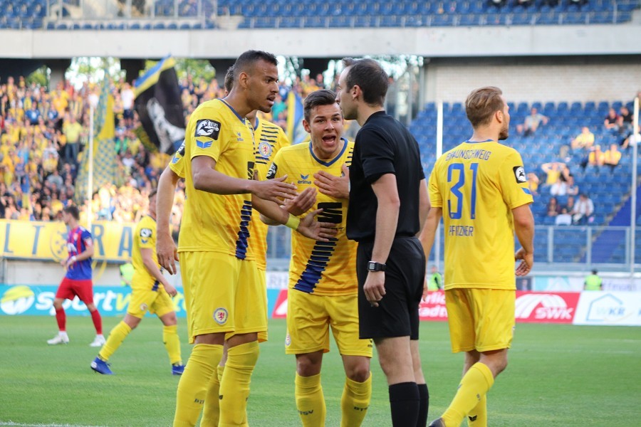 KFC Uerdingen- Eintracht Braunschweig (2018/19)_30