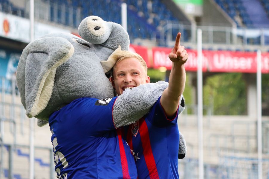 KFC Uerdingen- Energie Cottbus (2018/19)_26