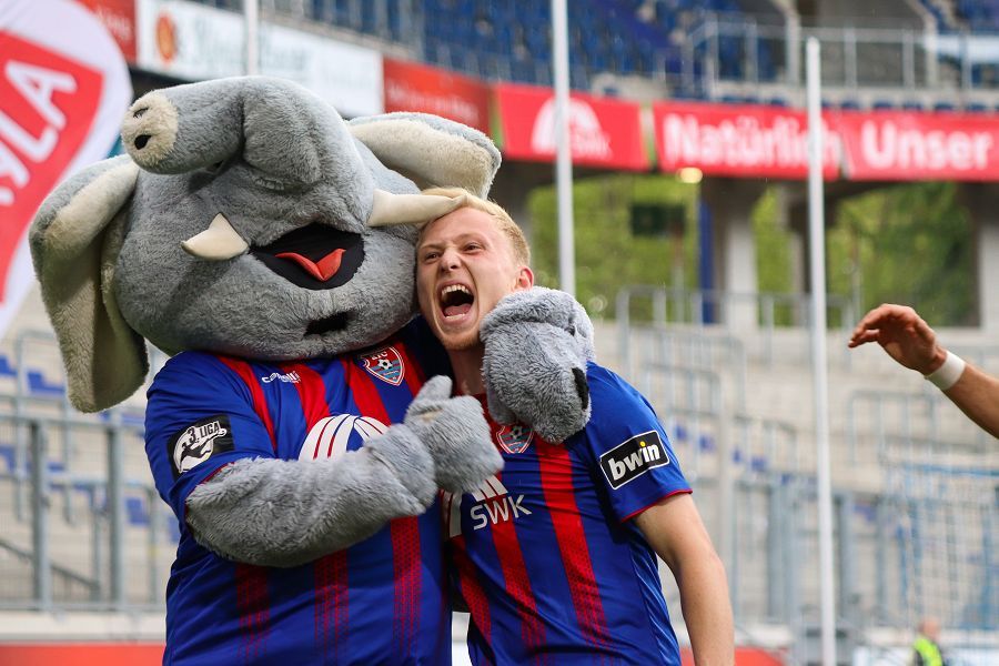 KFC Uerdingen- Energie Cottbus (2018/19)_27