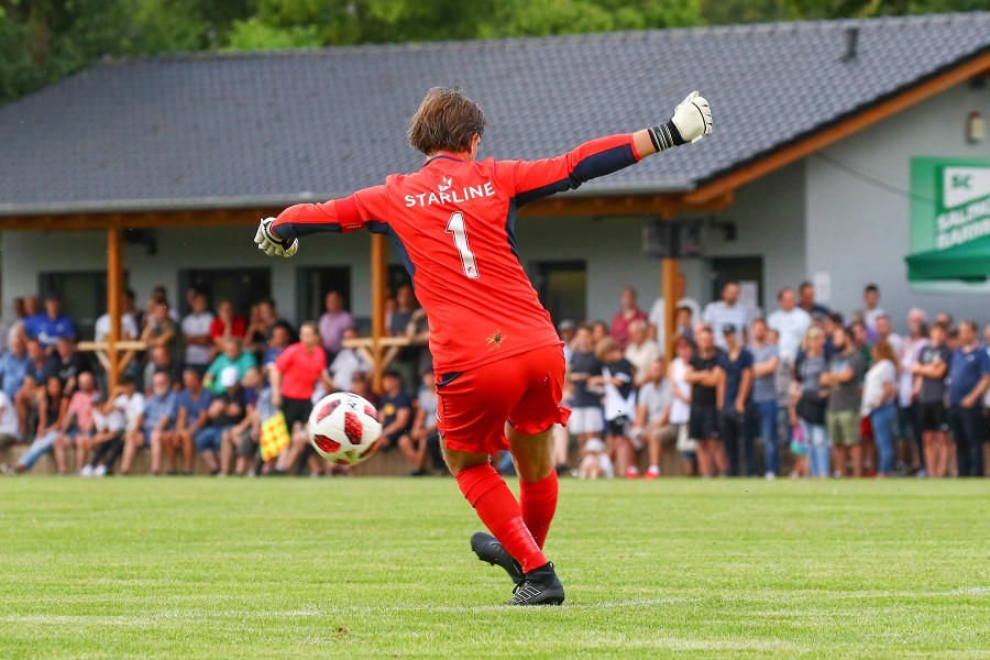 KFC Uerdingen- FC Eindhoven (2018/19)_9