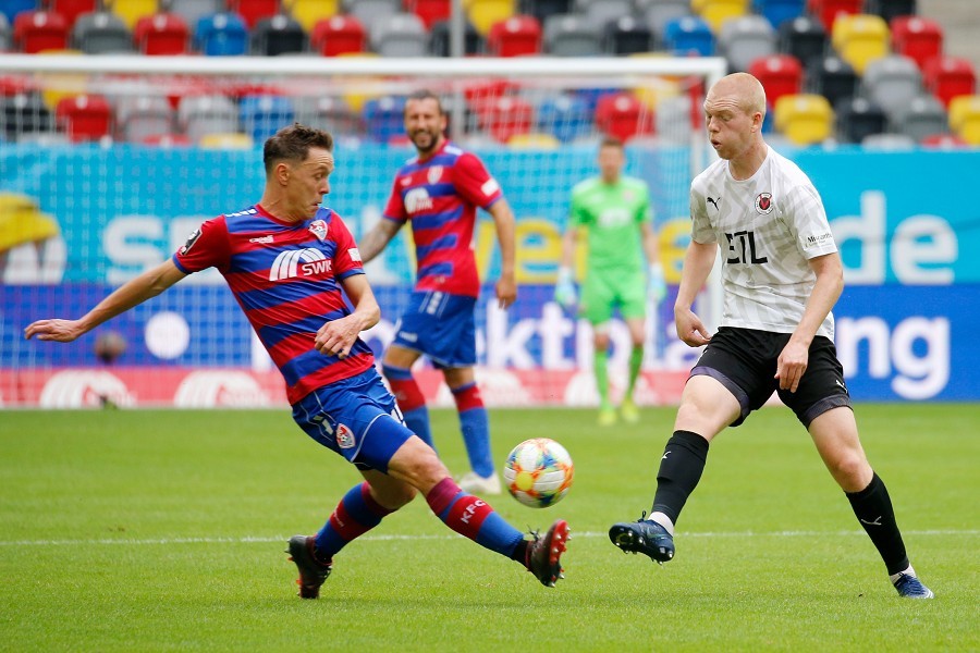 KFC Uerdingen- FC Viktoria Köln (2019/20)_17