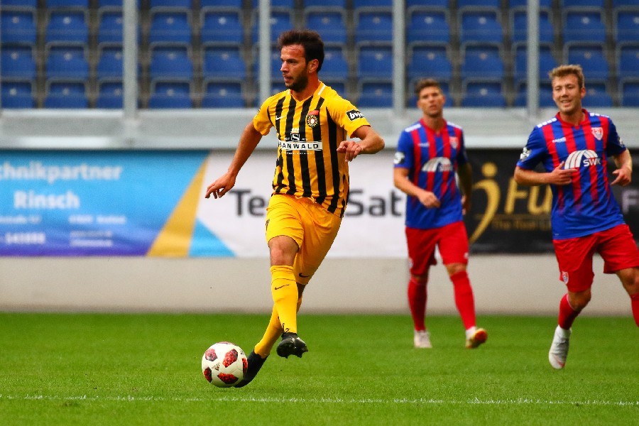 KFC Uerdingen- SG Sonnenhof Großaspach (2018/19)_12