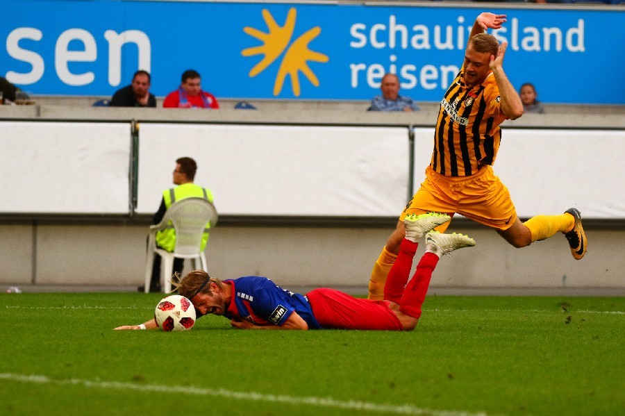 KFC Uerdingen- SG Sonnenhof Großaspach (2018/19)_21