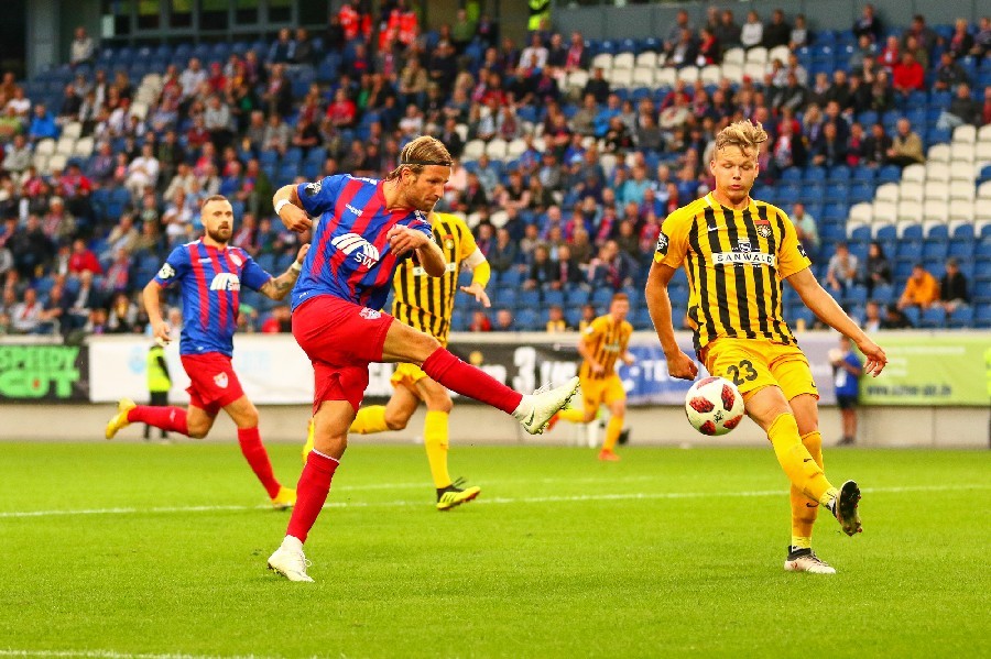 KFC Uerdingen- SG Sonnenhof Großaspach (2018/19)_6