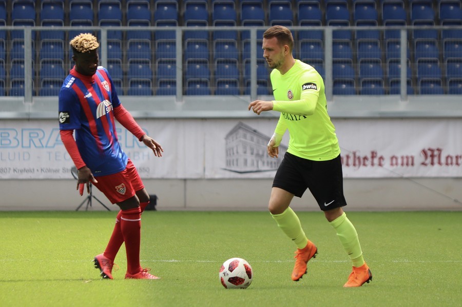 KFC Uerdingen- SV Wehen Wiesbaden (2018/19)_10