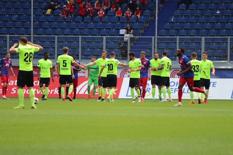 KFC Uerdingen- SV Wehen Wiesbaden (2018/19)_25