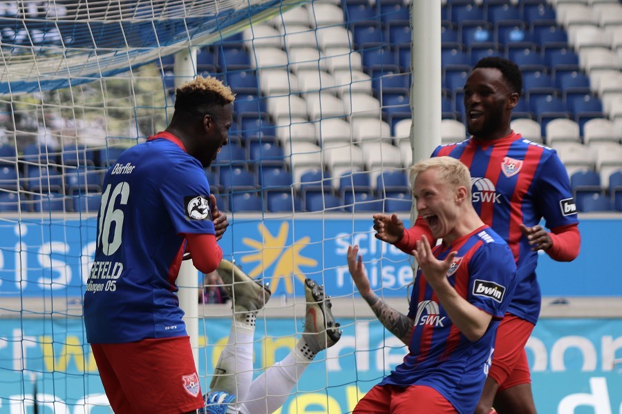 KFC Uerdingen- SV Wehen Wiesbaden (2018/19)_28