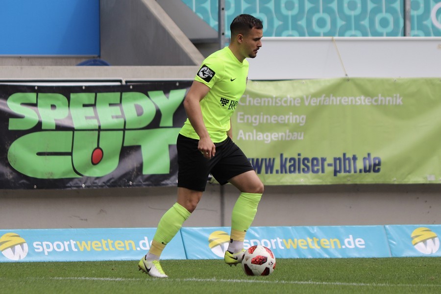 KFC Uerdingen- SV Wehen Wiesbaden (2018/19)_3