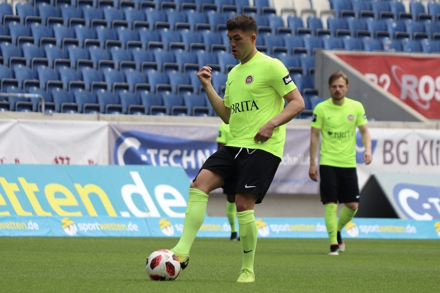KFC Uerdingen- SV Wehen Wiesbaden (2018/19)_4